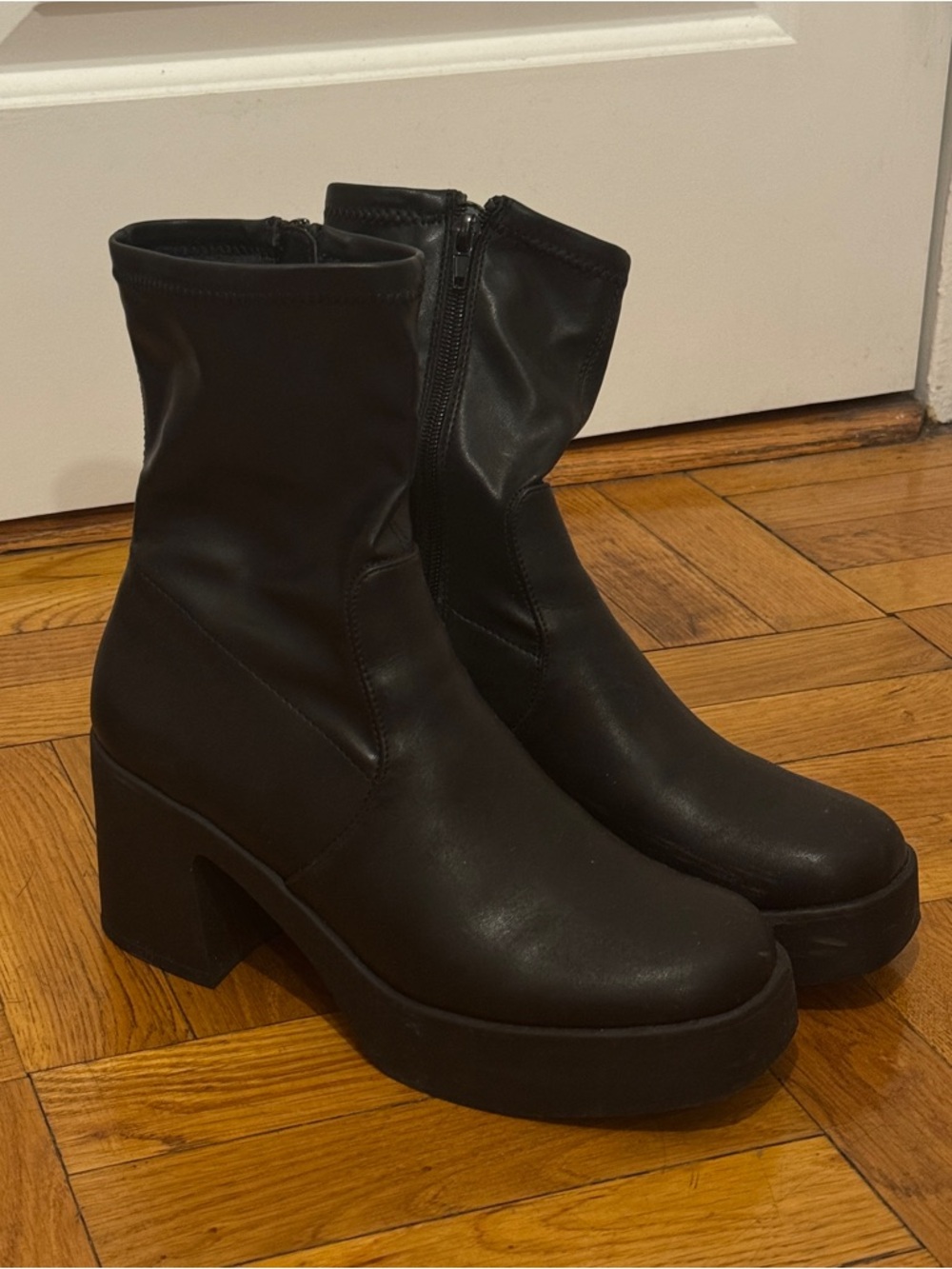 Steve Madden Black Inntel Platform Ankle Boots